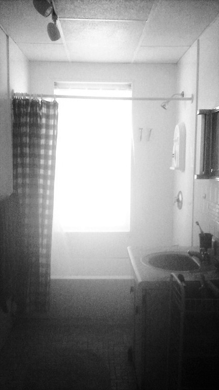 68 Fifth Avenue Worcester, MA 01607 - Photo 17 of 27 Gallery Image 17