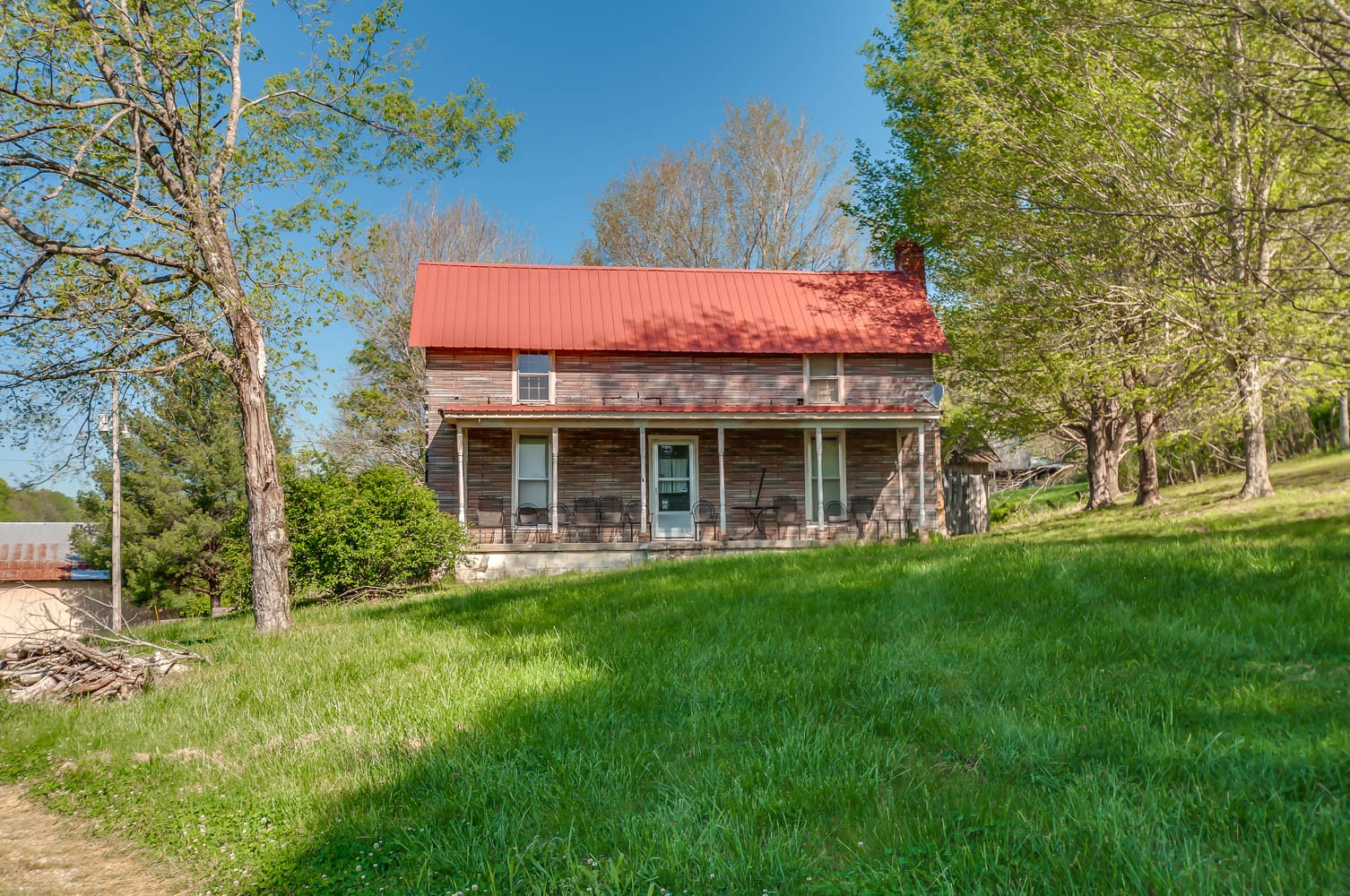 5593 Snow Creek Road Santa Fe, TN 38482 - Photo 15 of 22 a view of a house with a yard