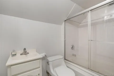 $735,000 | 151 Columbus Avenue, Valhalla, NY 10595