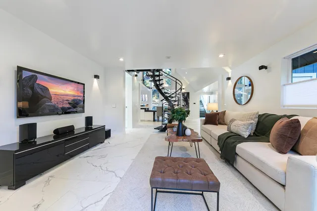 $1,875,000 | 3830 Dinah Road, Carnelian Bay, CA 96140