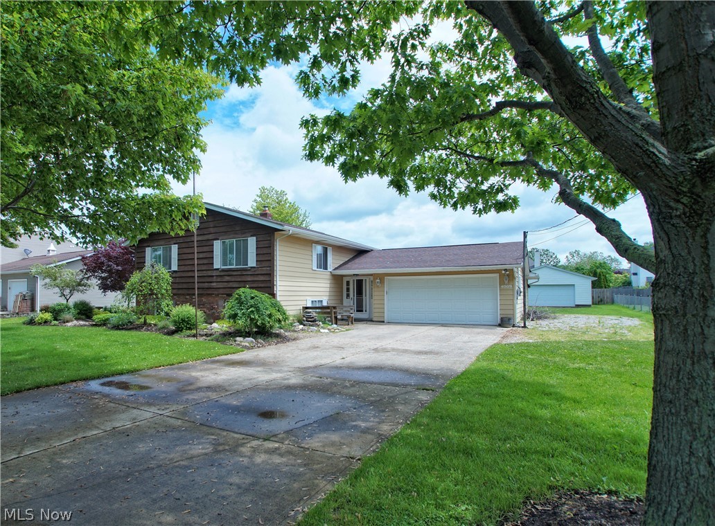 4009 Dayton Road Madison, OH 44057 - Photo 2 of 32