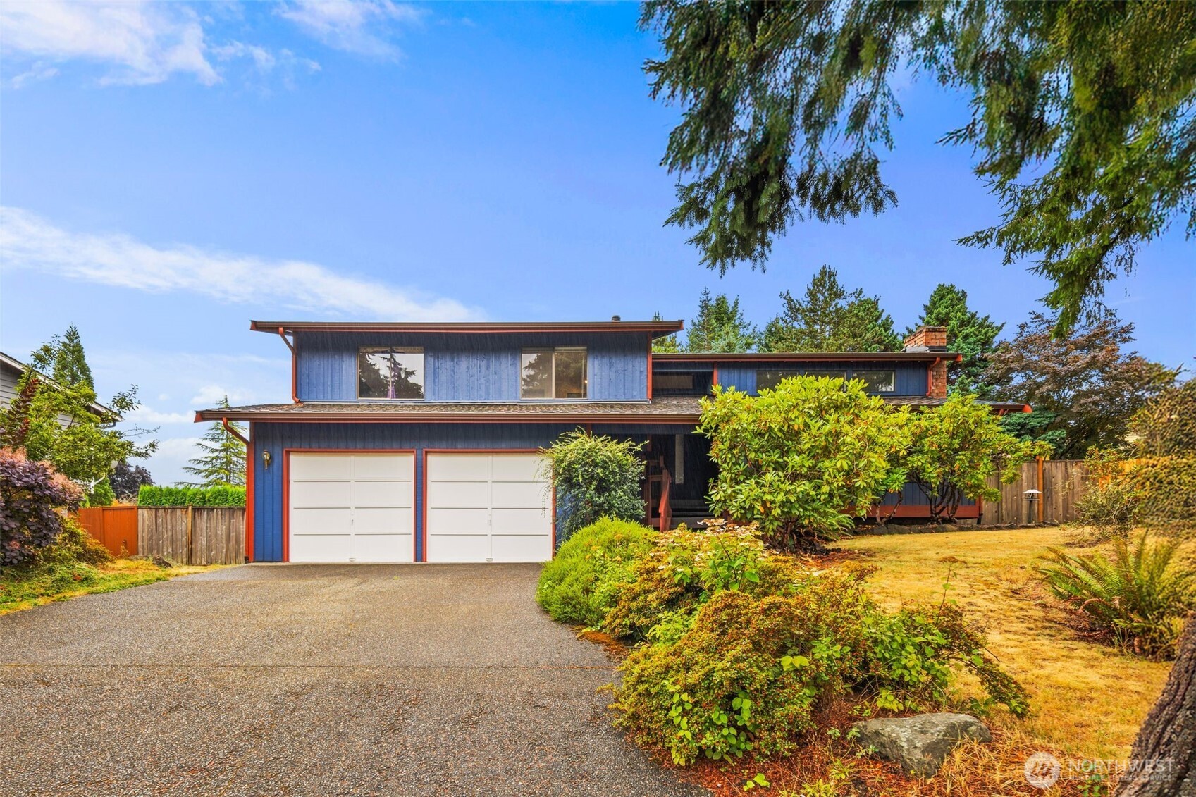 15915 Southeast 166th Place Renton, WA 98058 - Photo 2 of 40 Gallery Image 2