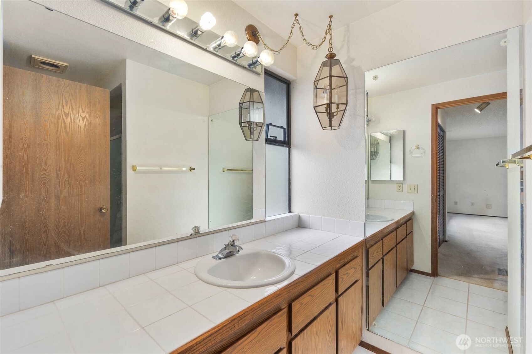15915 Southeast 166th Place Renton, WA 98058 - Photo 28 of 40 Gallery Image 28