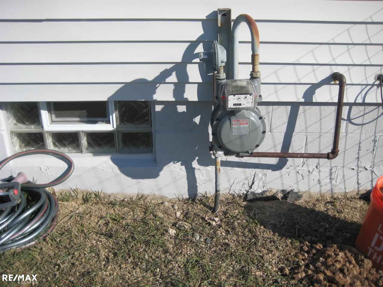 114 Riley Center Road Memphis, MI 48041 - Photo 10 of 46 Natural Gas