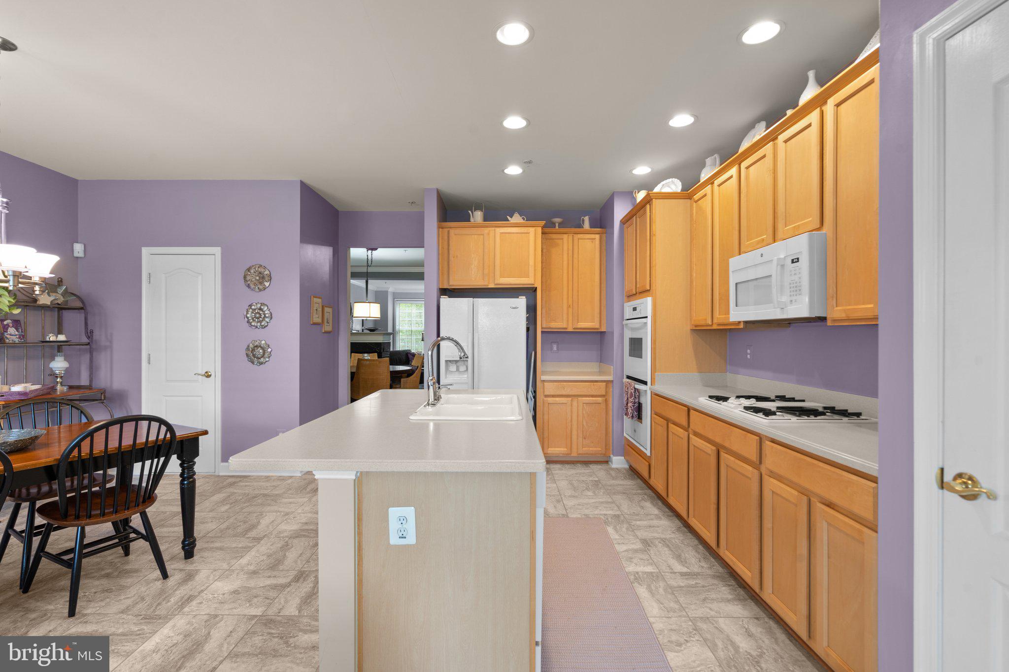 708 Ridgemont Avenue Rockville, MD 20850 - Photo 17 of 51 Recessed Lights