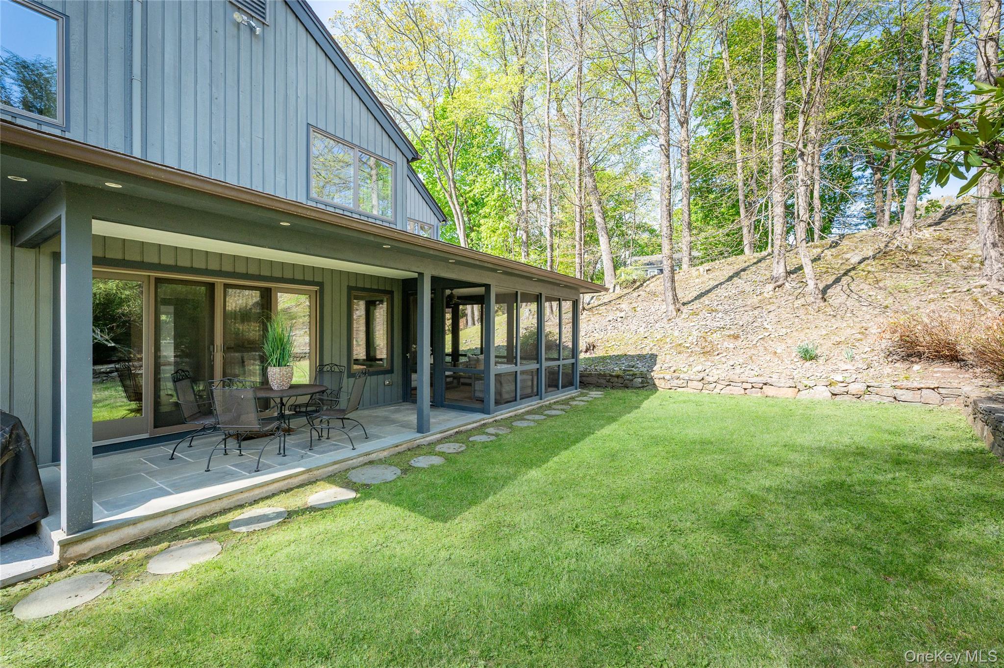 95 Old Lyme Road Chappaqua, NY 10514 - Photo 24 of 29