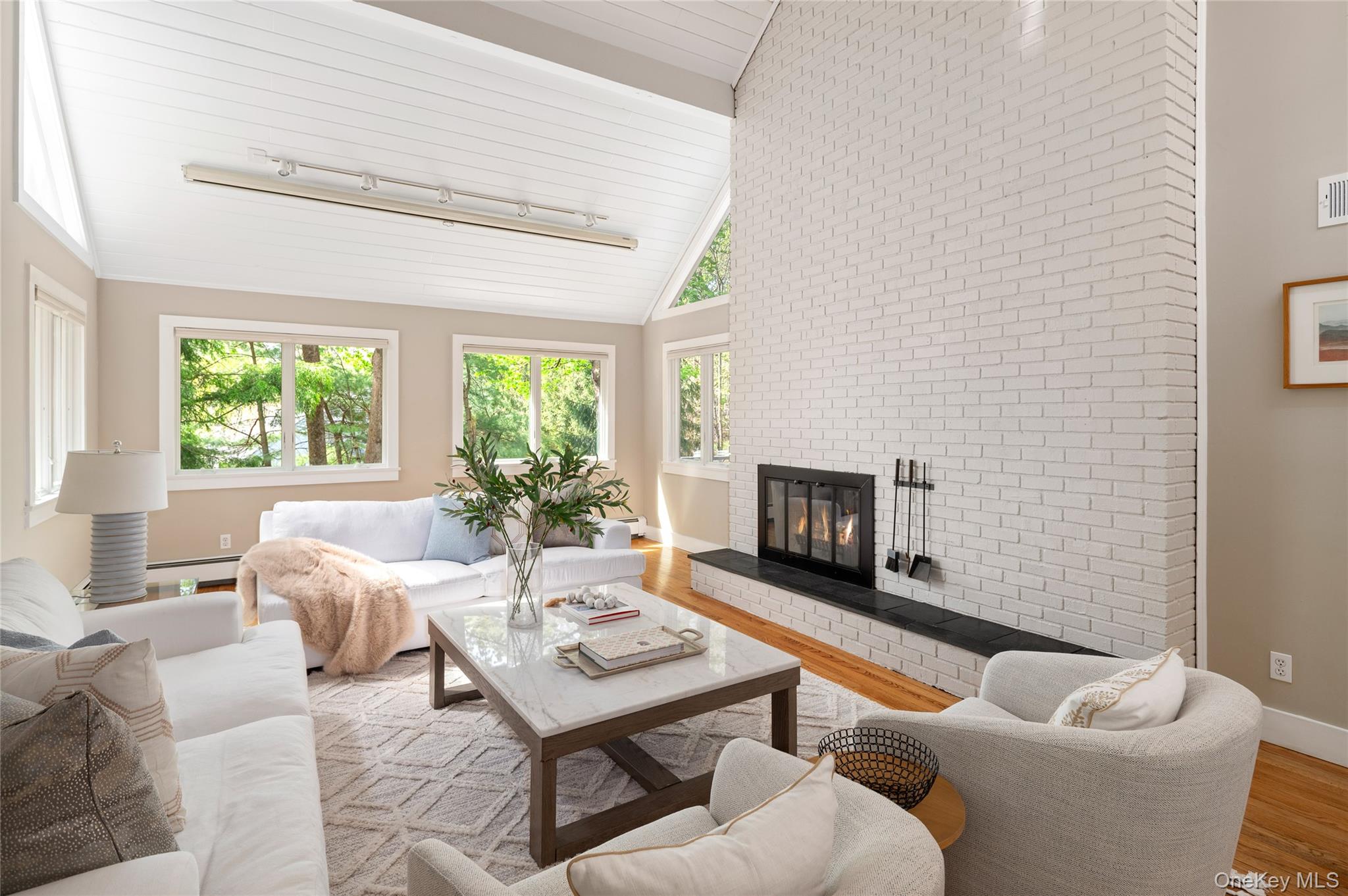 95 Old Lyme Road Chappaqua, NY 10514 - Photo 3 of 29