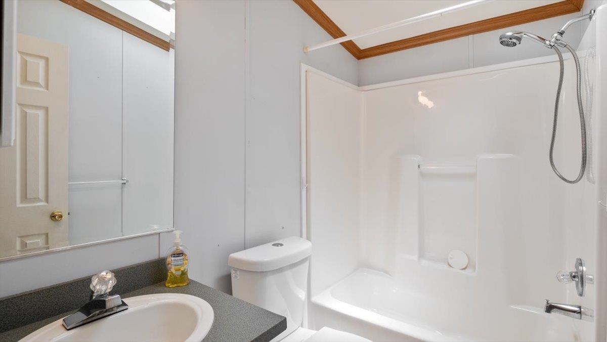 70 Caddy Drive Salem, NH 03079 - Photo 20 of 29