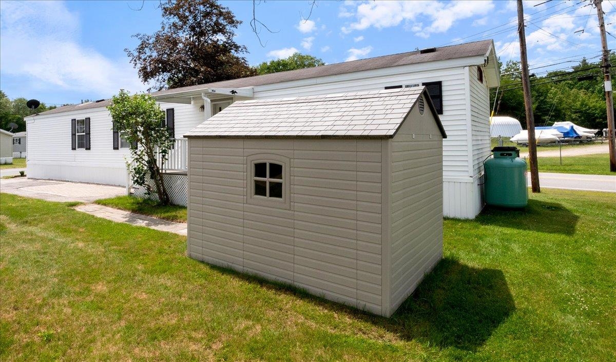 70 Caddy Drive Salem, NH 03079 - Photo 28 of 29