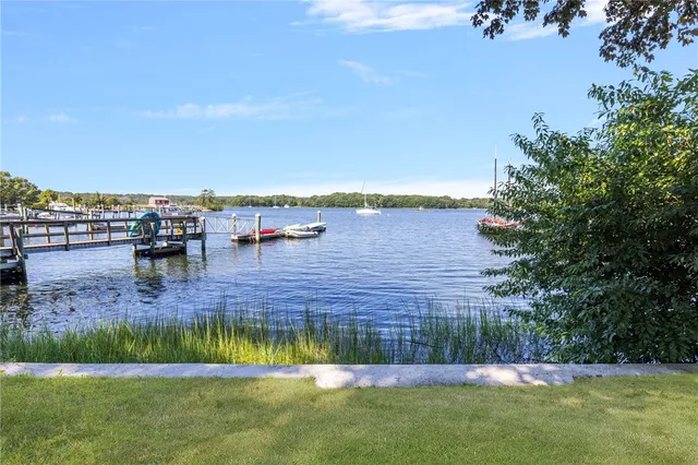 $5,000 | 14 Betty Hill Road, Narragansett, RI 02882