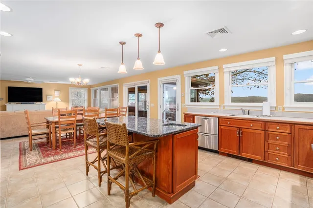 $5,000 | 14 Betty Hill Road, Narragansett, RI 02882