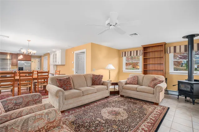 $5,000 | 14 Betty Hill Road, Narragansett, RI 02882