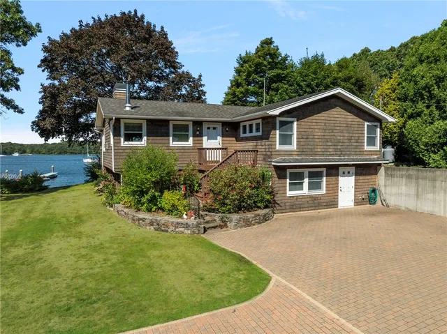 $5,000 | 14 Betty Hill Road, Narragansett, RI 02882