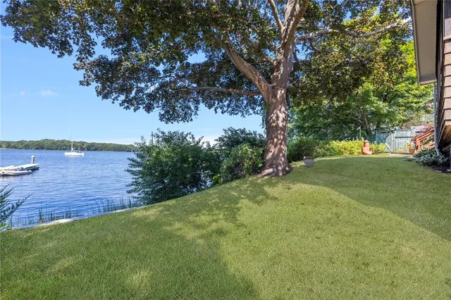 $5,000 | 14 Betty Hill Road, Narragansett, RI 02882