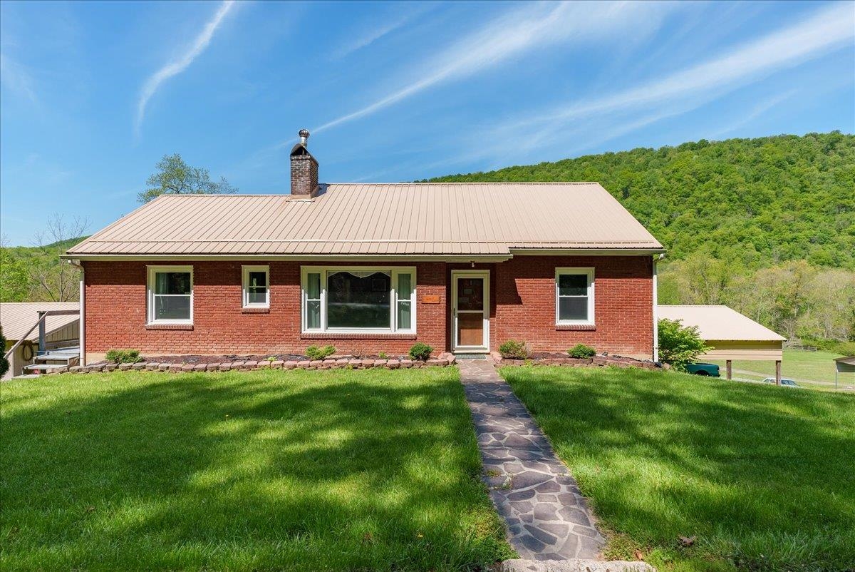 5612 Jackson River Road Hot Springs, VA 24445 - Photo 1 of 53 Gallery Image 1