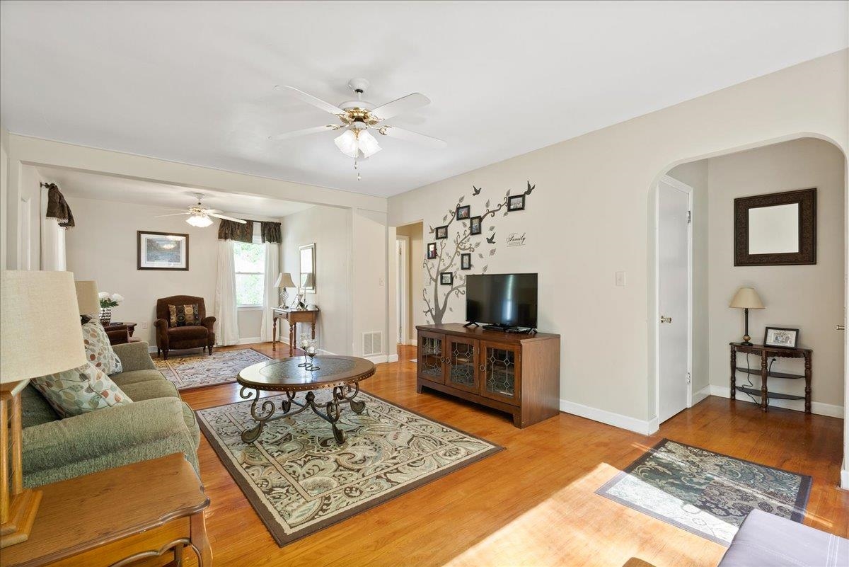 5612 Jackson River Road Hot Springs, VA 24445 - Photo 13 of 53 Gallery Image 13
