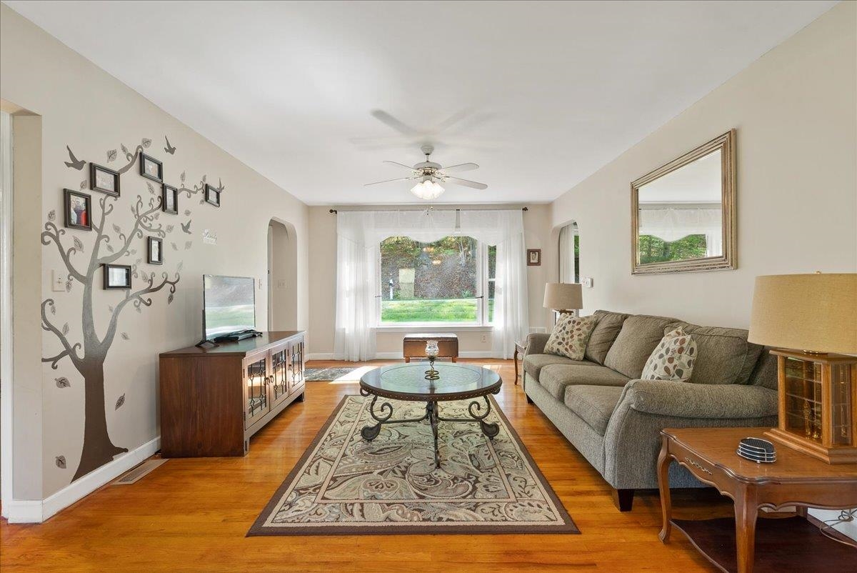 5612 Jackson River Road Hot Springs, VA 24445 - Photo 14 of 53 Gallery Image 14