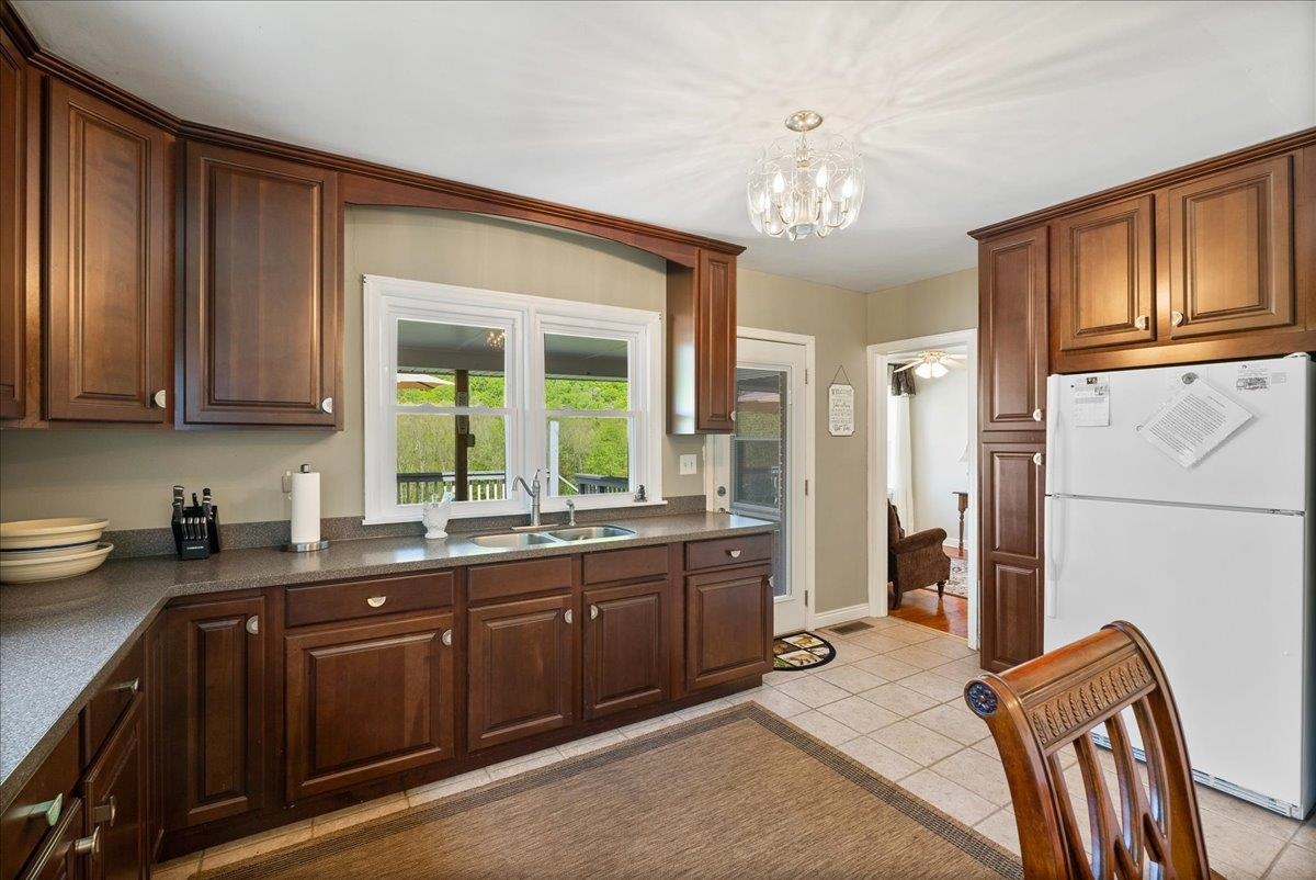 5612 Jackson River Road Hot Springs, VA 24445 - Photo 18 of 53 Gallery Image 18