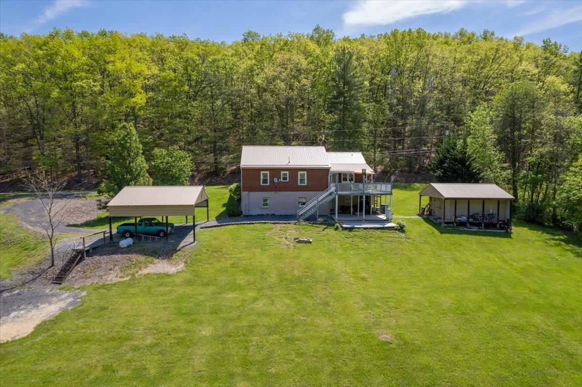 5612 Jackson River Road Hot Springs, VA 24445 - Photo 4 of 53 Gallery Image 4