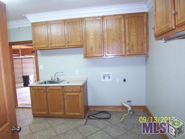 747 Highway 653 Raceland, LA 70394 - Photo 17 of 18 Utility Room