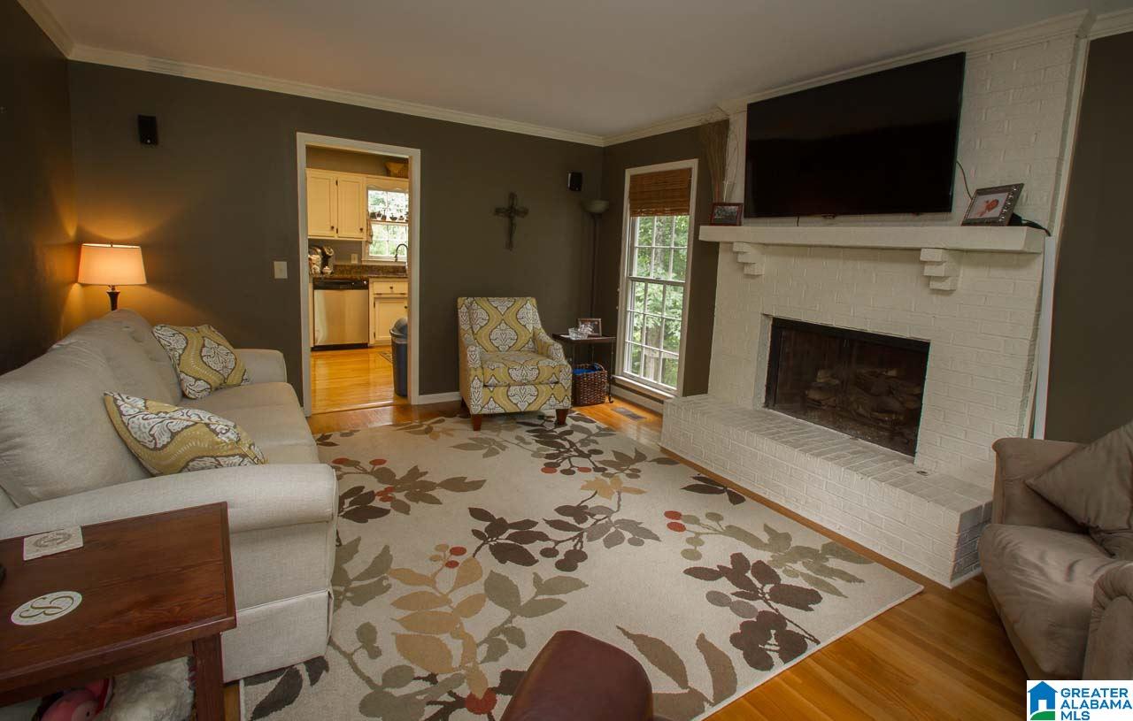 2157 Partridge Berry Road Birmingham, AL 35244 - Photo 5 of 33