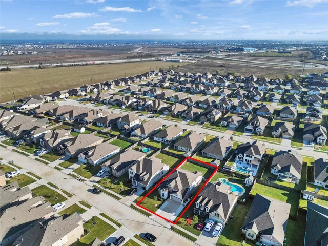 $410,000 | 14139 Little River Drive, Baytown, TX 77523