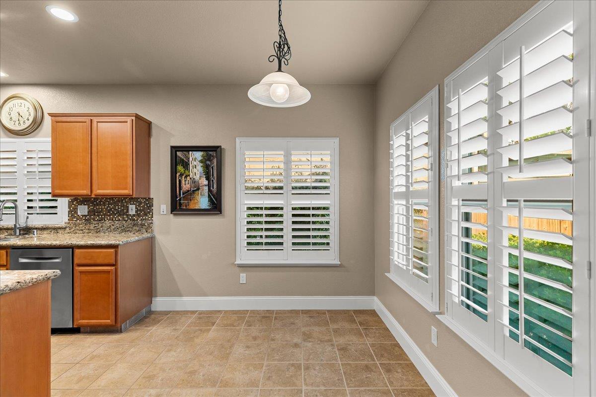 1672 Moonbeam Way Turlock, CA 95382 - Photo 25 of 53
