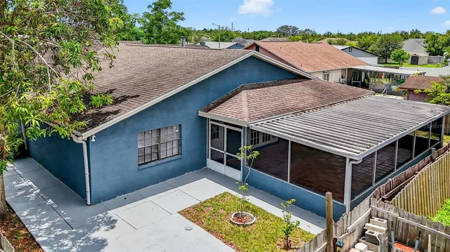 $2,800 | 11320 Partridge Drive, Tampa, FL 33625