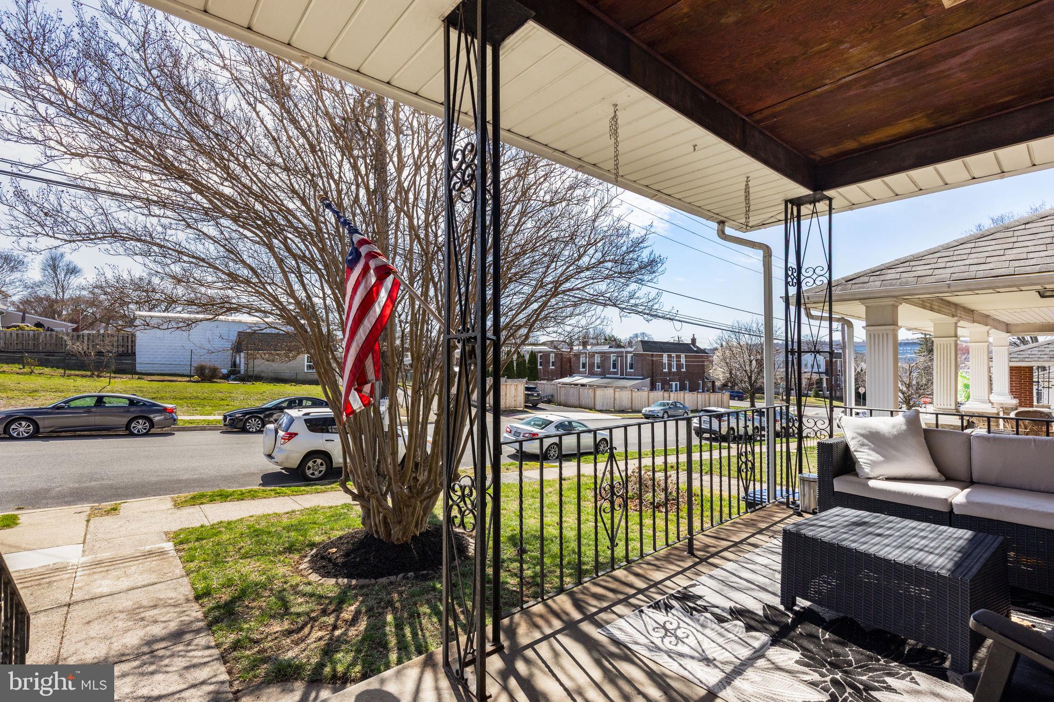 820 Maple Street Conshohocken, PA 19428 - Photo 3 of 43 a view of a chairs and tables in the back yard of the house