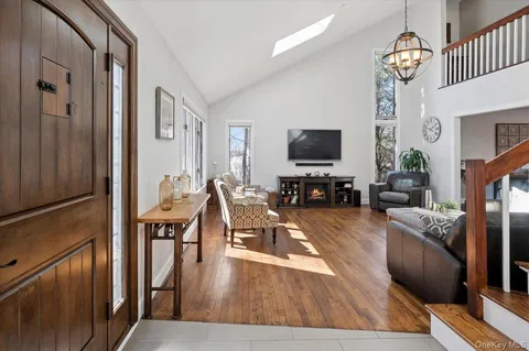 $1,450,000 | 15 Keller Lane, Dobbs Ferry, NY 10522