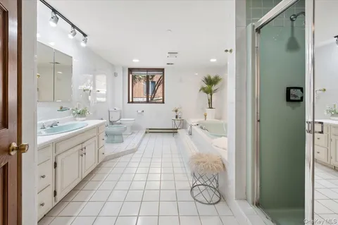 $1,450,000 | 15 Keller Lane, Dobbs Ferry, NY 10522