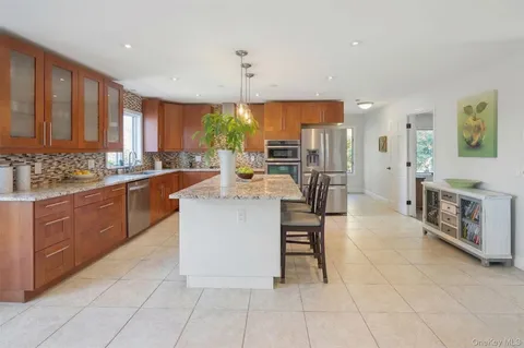 $1,450,000 | 15 Keller Lane, Dobbs Ferry, NY 10522