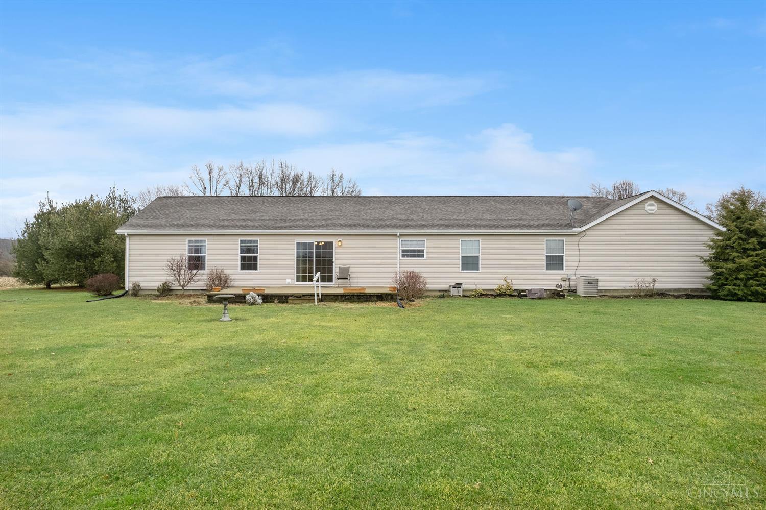 828 Gumley Road Blanchester, OH 45107 - Photo 24 of 32