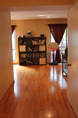 1060 Shermer Road, Unit 15 Northbrook, IL 60062 - Photo 2 of 16