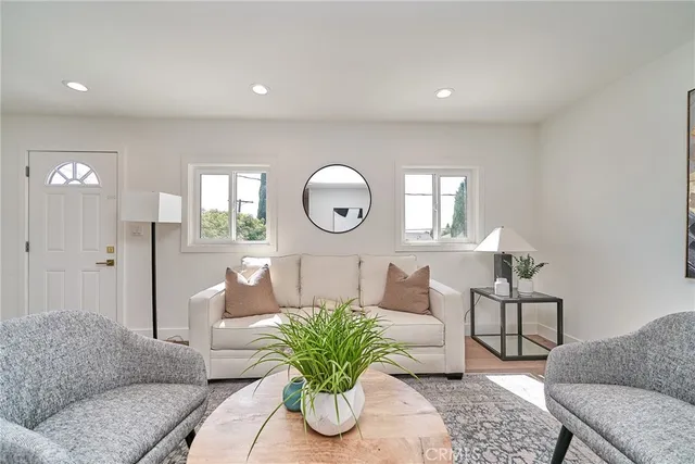 $1,449,000 | 9604 Swinton Avenue, North Hills, CA 91343