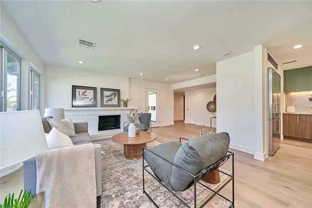 $1,449,000 | 9604 Swinton Avenue, North Hills, CA 91343