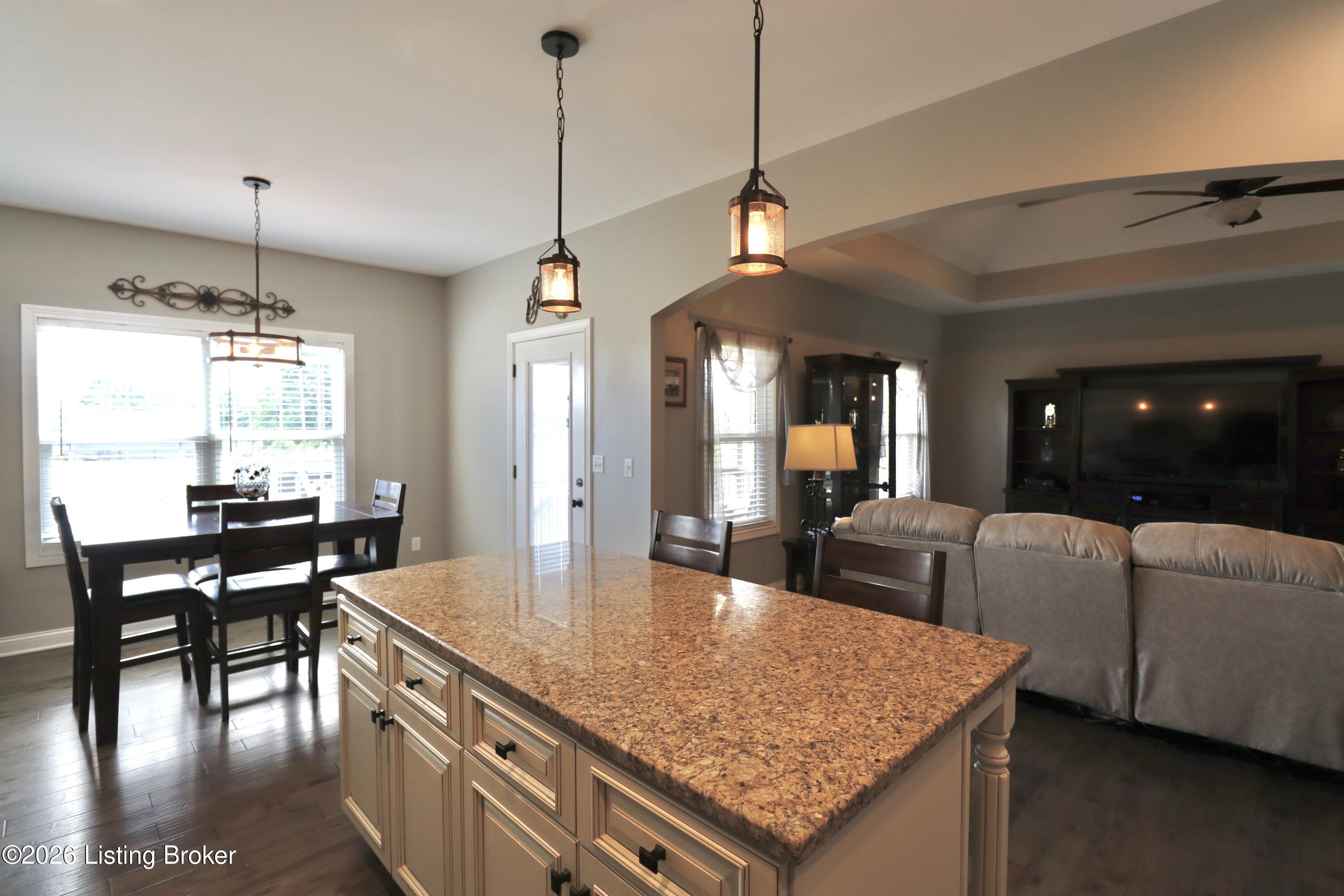 639 Cameron Ridge Road Shepherdsville, KY 40165 - Photo 14 of 47 22