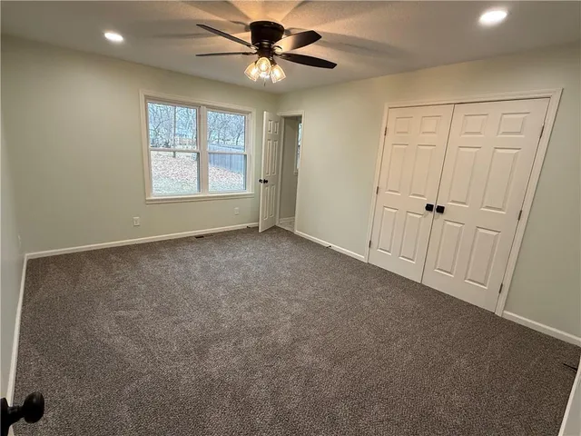 $259,900 | 704 Logan Street, Harrisonville, MO 64701