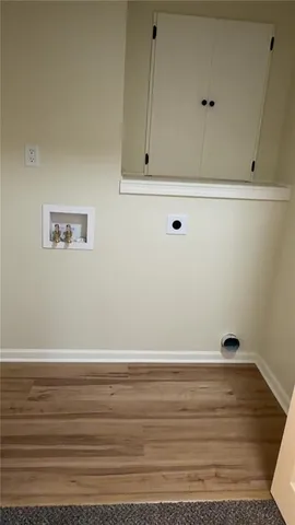 $259,900 | 704 Logan Street, Harrisonville, MO 64701