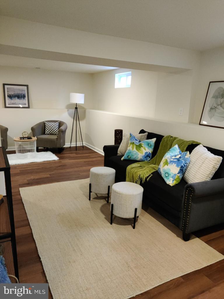 802 South Woodlynn Road Baltimore, MD 21221 - Photo 15 of 65 Gallery Image 15