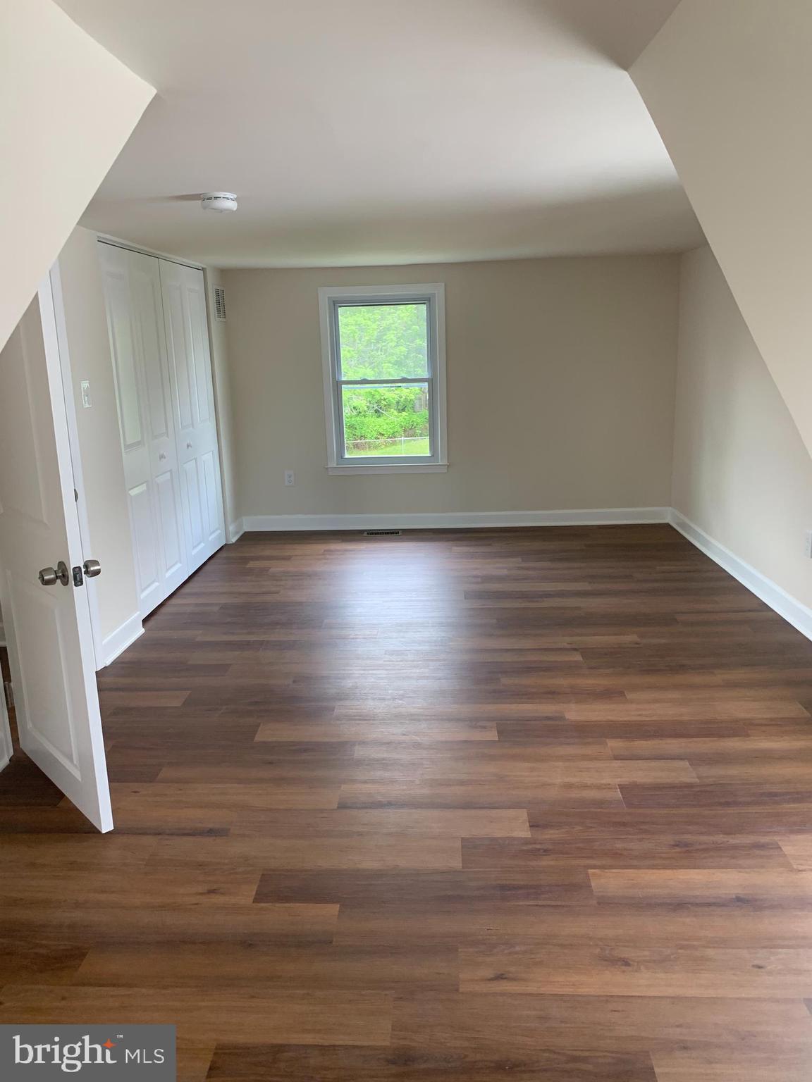 802 South Woodlynn Road Baltimore, MD 21221 - Photo 18 of 65 Gallery Image 18