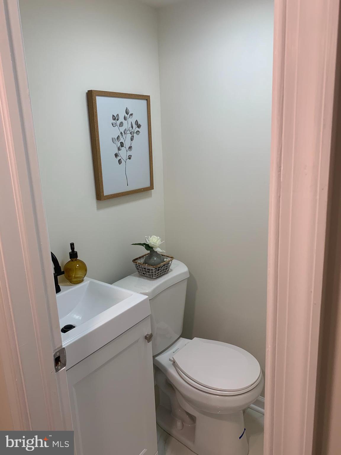 802 South Woodlynn Road Baltimore, MD 21221 - Photo 28 of 65 Gallery Image 28