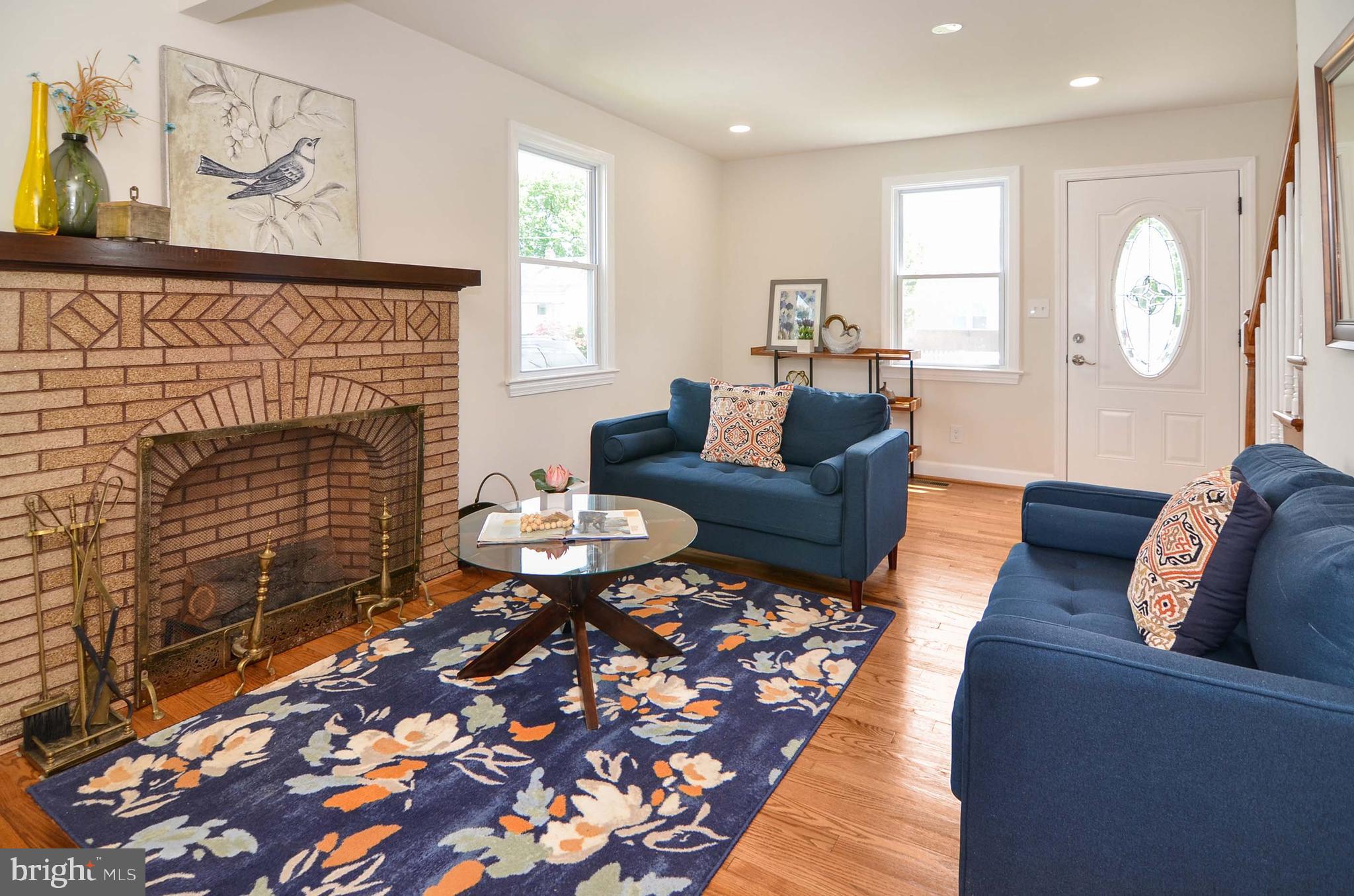 802 South Woodlynn Road Baltimore, MD 21221 - Photo 4 of 65 Gallery Image 4