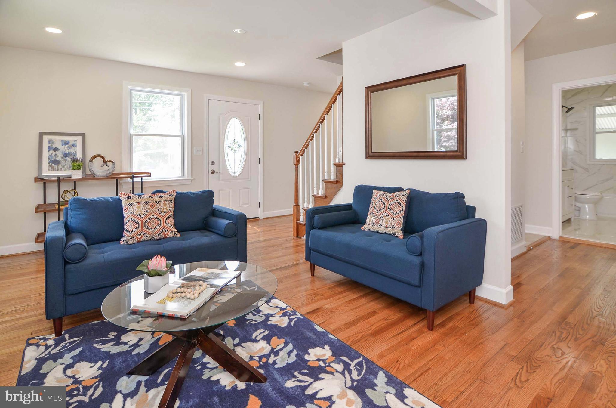 802 South Woodlynn Road Baltimore, MD 21221 - Photo 5 of 65 Gallery Image 5