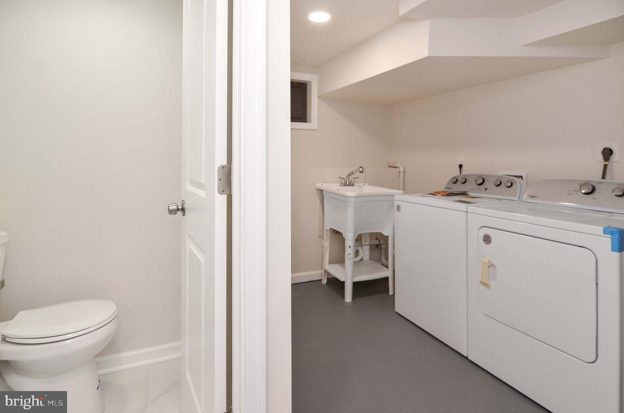 802 South Woodlynn Road Baltimore, MD 21221 - Photo 64 of 65 Gallery Image 64