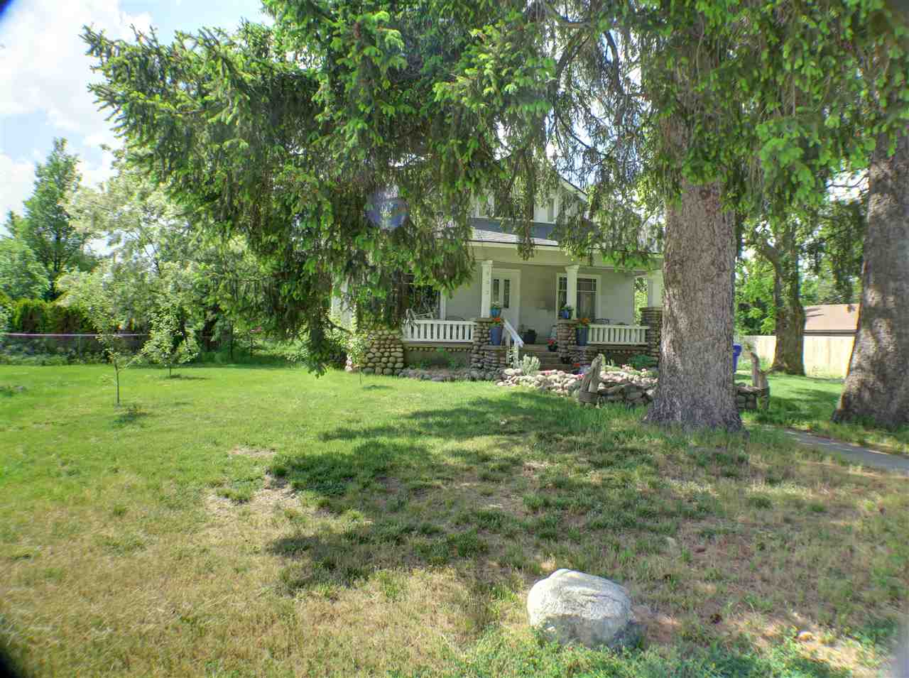 807 North Locust Road Spokane Valley, WA 99206 - Photo 3 of 20
