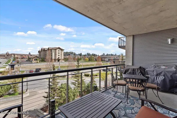 $899,900 | 1884 Bellerive Lane, Unit 312, Coeur D'Alene, ID 83814