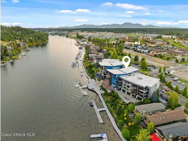 $899,900 | 1884 Bellerive Lane, Unit 312, Coeur D'Alene, ID 83814