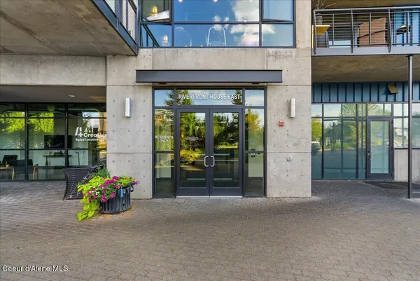 $899,900 | 1884 Bellerive Lane, Unit 312, Coeur D'Alene, ID 83814