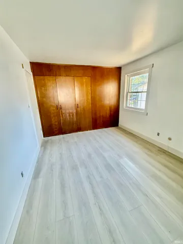 $2,300 | 404 South Hickory Drive, Bloomington, IN 47403